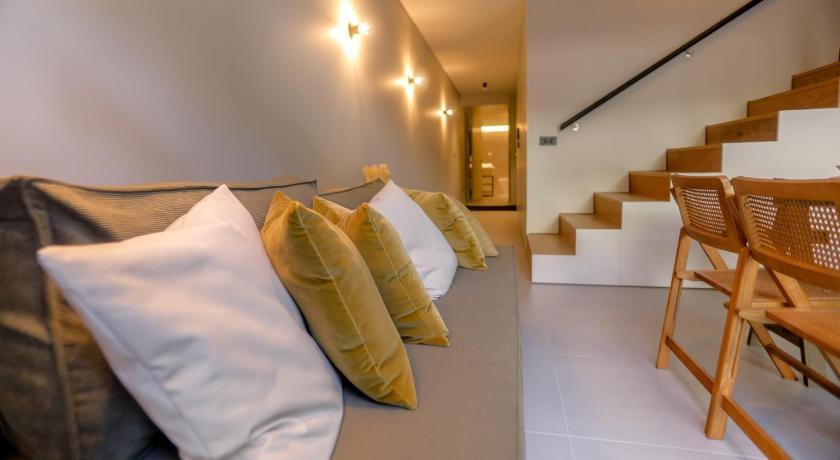 Alegria Suites By Porto City Hosts Esterno foto
